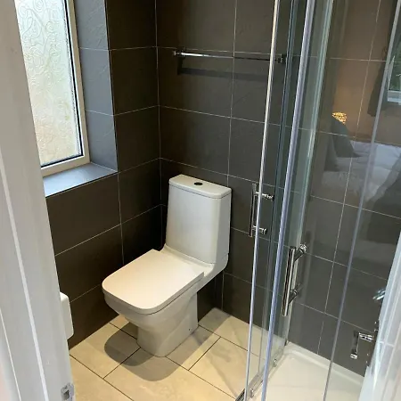 Number 86 ゲストハウス *