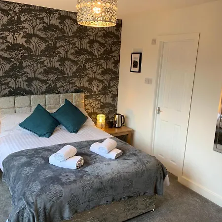 Number 86 ゲストハウス *